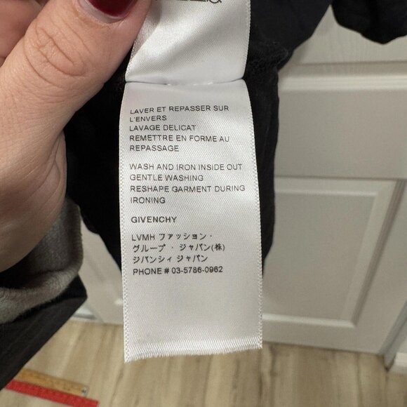 Women’s‎ GIVENCHY RETRO LOGO T-SHIRT BLACK Size Large L - Picture 8 of 13